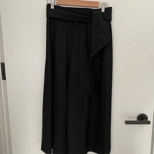 Club Monaco Women's Size 2 Black Wide Leg Culottes Palazzo Cropped Pants